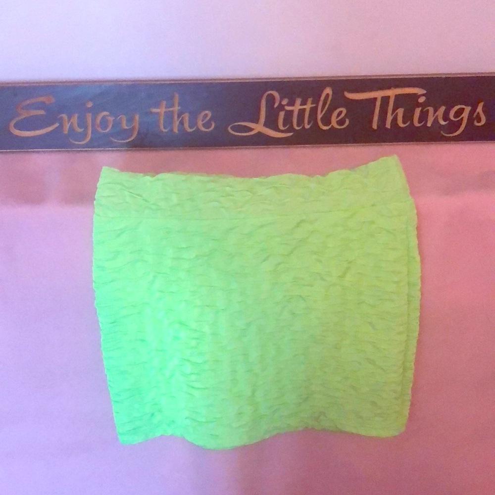 Vitta Luna Lime Green Mini skirt Sz. L